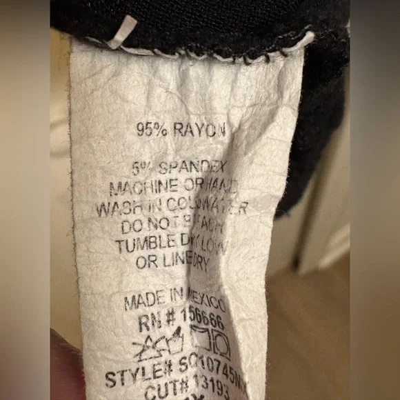 Scarlett Black Long Sleeve Christmas Tee with Red and White Design - Picture 7 of 9